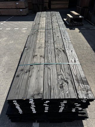 Ca. 80x Douglas Zweeds Rabat – zwart (RAL9005) gedompeld